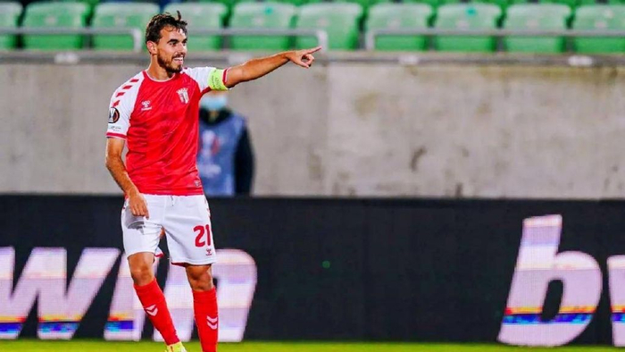 清晨波尔图调整名单以备葡超；状态回暖环节打磨；目标明确；年轻球员得到机会的简单介绍-九游会在线注册